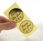 Impression d'étiquettes d'autocollants découpés avec des matrices de feuille d'or 24k brossée pour l'emballage du logo personnalisé